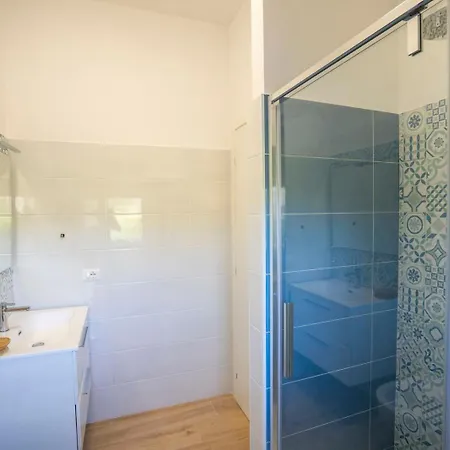 Adele - Family With Panoramic Pool Santa Domenica