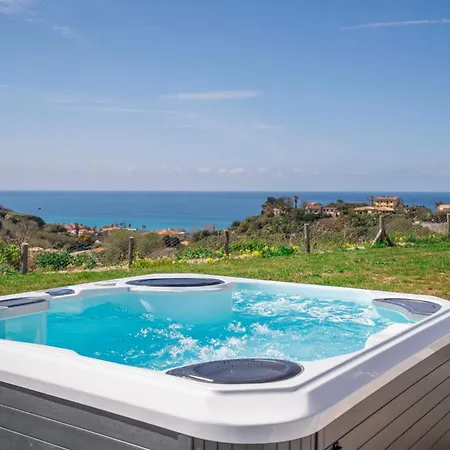 Adele - Family With Panoramic Pool * Ricadi