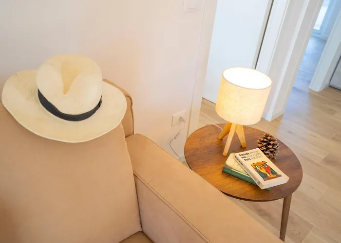 Villa Adele - Family Apartments With Panoramic Pool