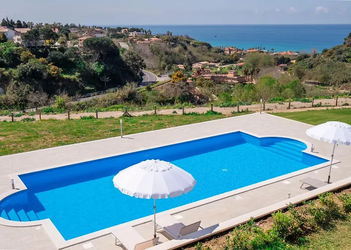 Adele - Family With Panoramic Pool * Santa Domenica (Vibo Valentia)